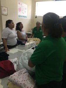Imagem da notícia - Internas da Penitenciária Feminina de Manaus participam do Projeto de Costura e Corte