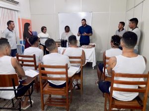 Imagem da notícia - Internos do Instituto Penal Antônio Trindade concluem curso profissionalizante de barbeiro