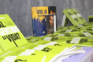 Imagem da notícia - Custodiados do sistema prisional da capital recebem doação de livros